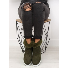 Lenkkarit nilkalle eristettyä vihreää NB252P Army Green 1