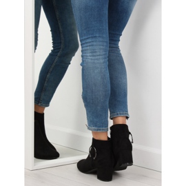 Musta PE192 Mustat korkokengät 1