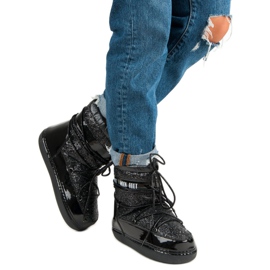 Muodikkaat mustat lumisaappaat 2