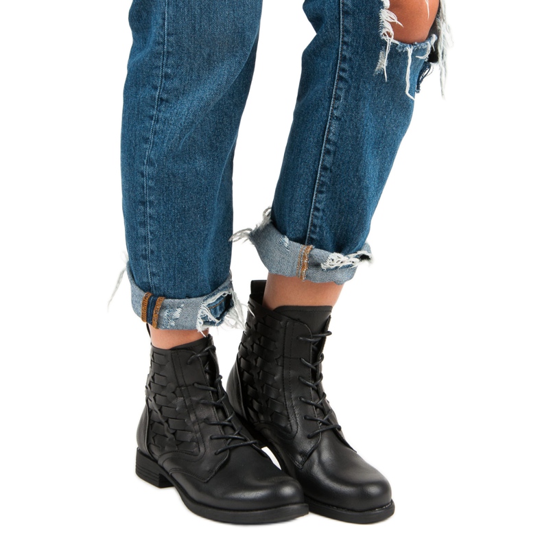 Forever Folie Rennot sidotut nilkkurit musta 1 Forever Folie Rennot sidotut nilkkurit musta 1