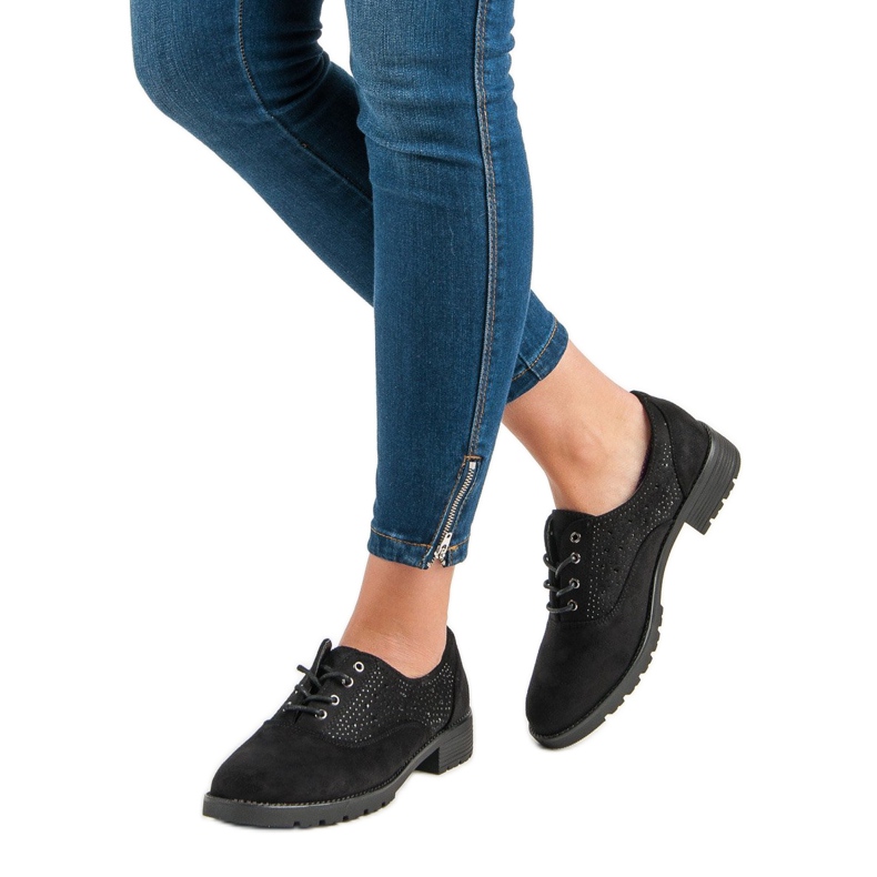 Mustat mokkanahkaiset kengät 2