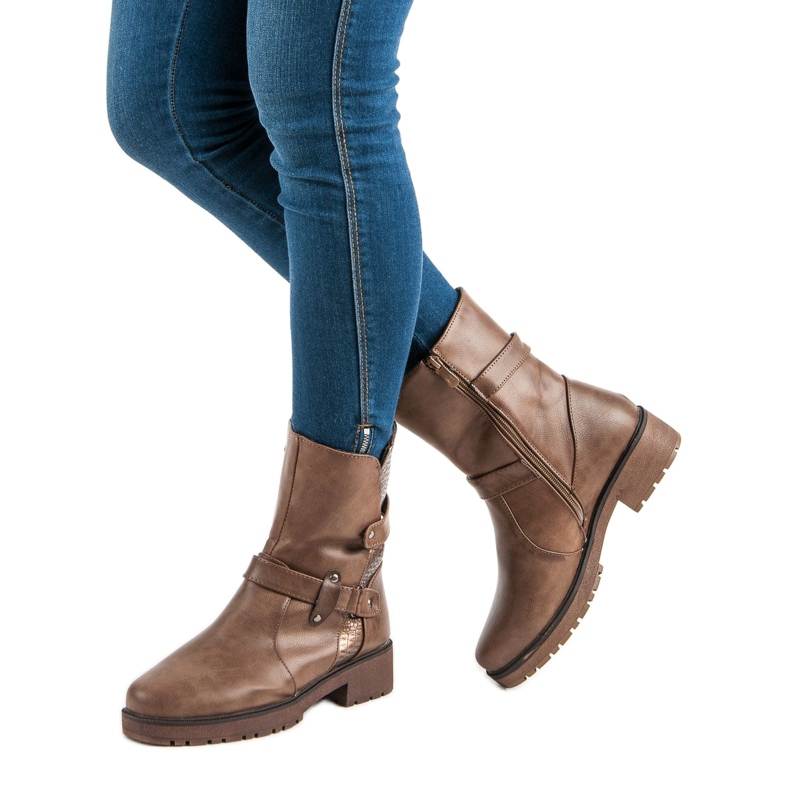 Lämpimät saappaat Työntekijät ruskea 1