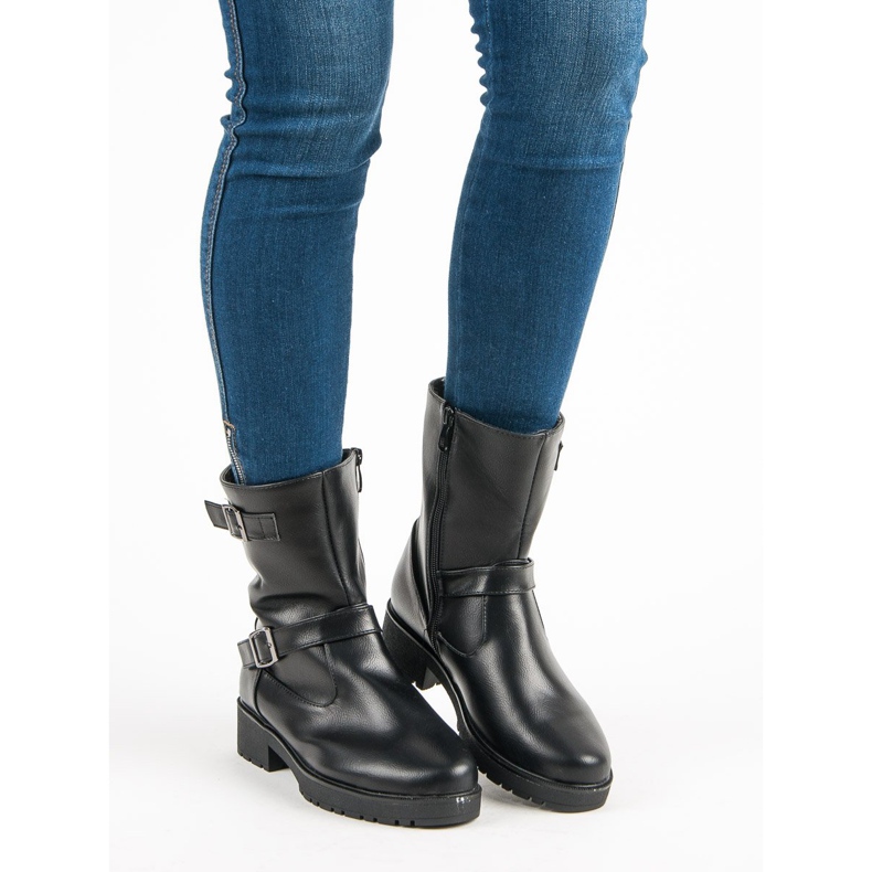 Työntekijät musta 1