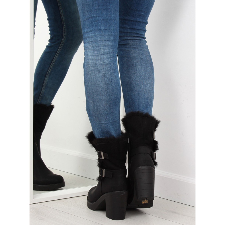 Mustat puolisaappaat korkokengät T119 Musta 2