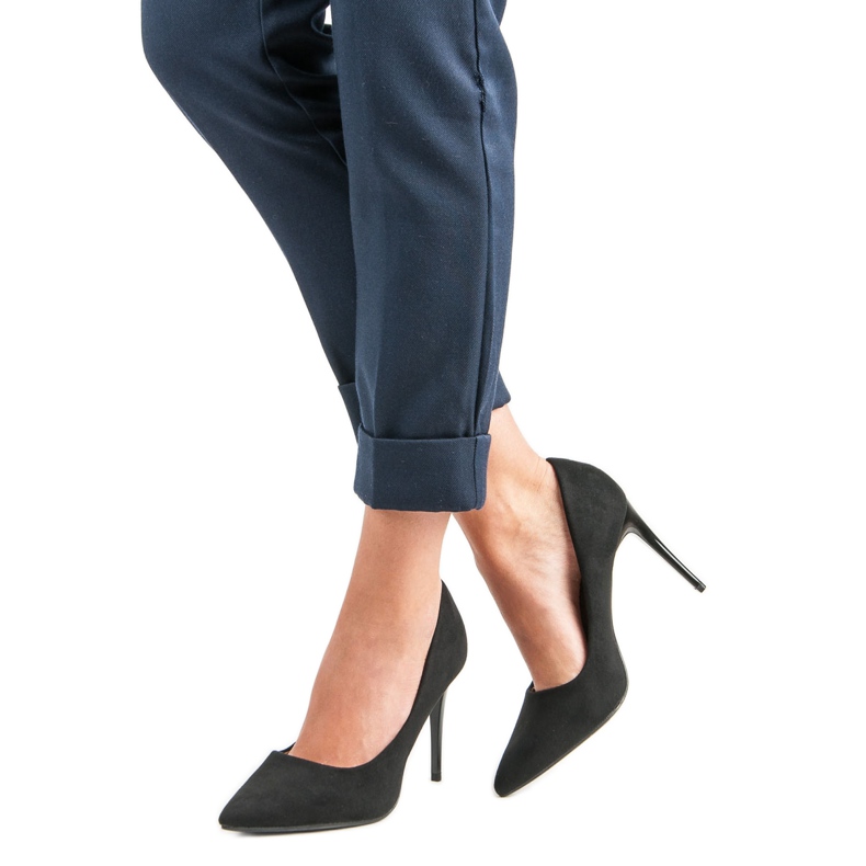 Mokkanahkaiset korkokengät musta 2