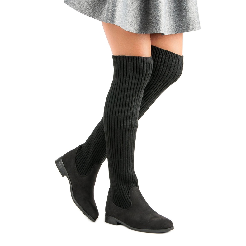 Bestelle Polvisaappaat, joissa on litteät korot musta 2