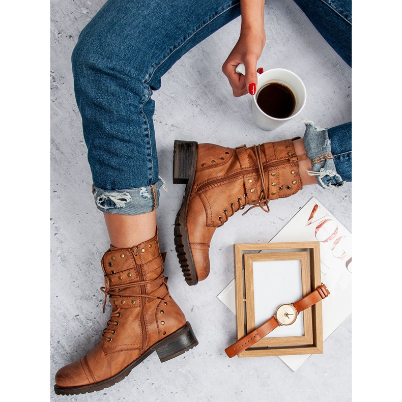 SDS Kamelityöntekijät ruskea 1