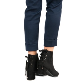 Naisten saappaat siteellä musta 1