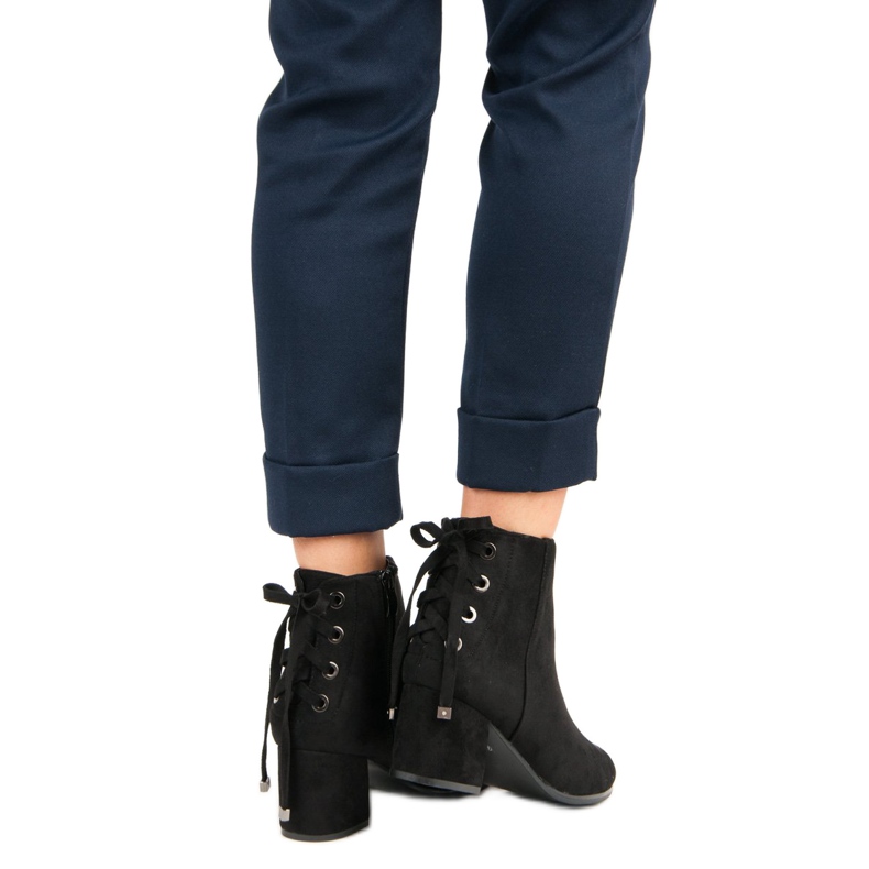 Naisten saappaat siteellä musta 1