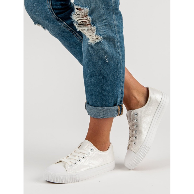 Valkoiset lenkkarit valkoinen 1