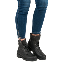 Bestelle Kivisaappaat töissä musta 1