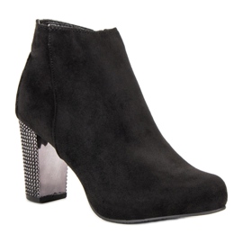 Tyylikkäät saappaat pylväässä musta 2