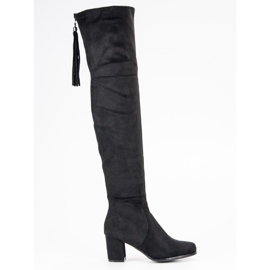 Filippo Mokkanaiset muskettisoturit pylväässä musta 1