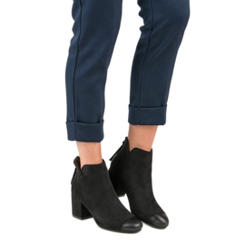 VINCEZA mokkanahkaiset korkokengät musta 2