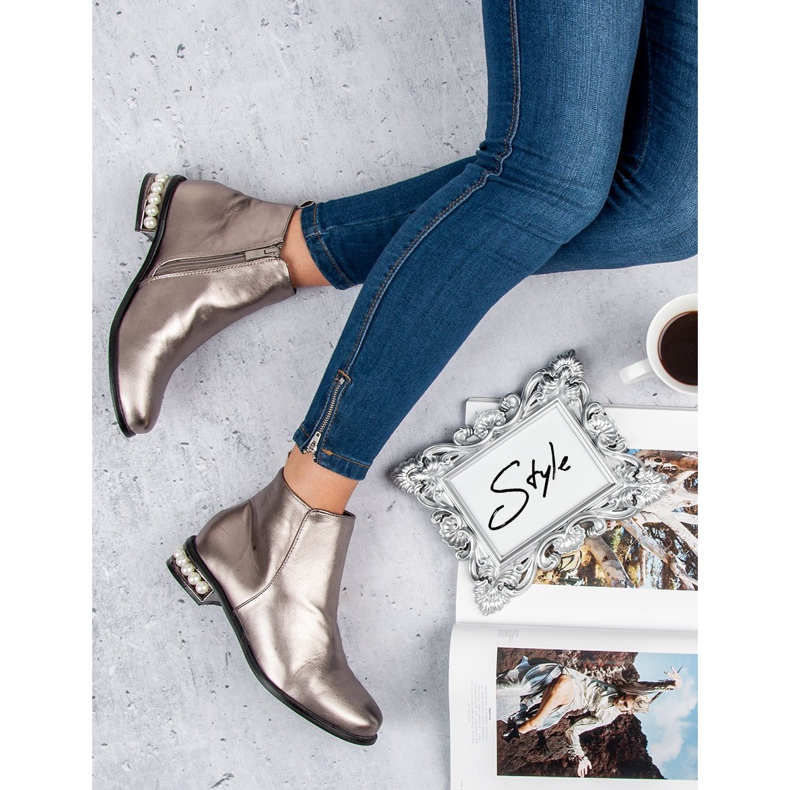 Comer Saappaat helmillä harmaa 1