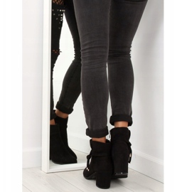 Mustat YL56 mustat korkokengät 1