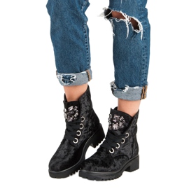 Kylie Muodikkaat velour -saappaat musta 1