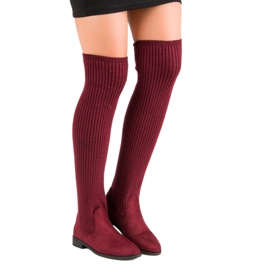 Muodikkaita muskettisotureita monivärinen punainen 2