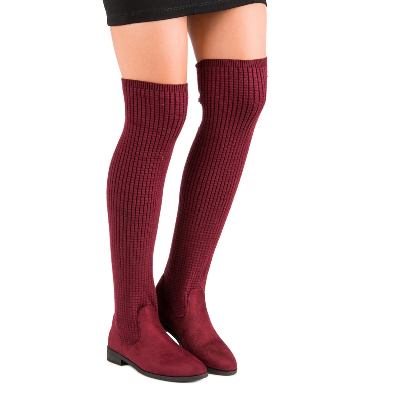 Muodikkaita muskettisotureita monivärinen punainen 2