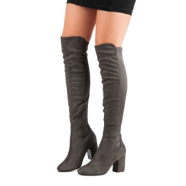 Seastar Vastaavat muskettisoturit postauksessa harmaa 1