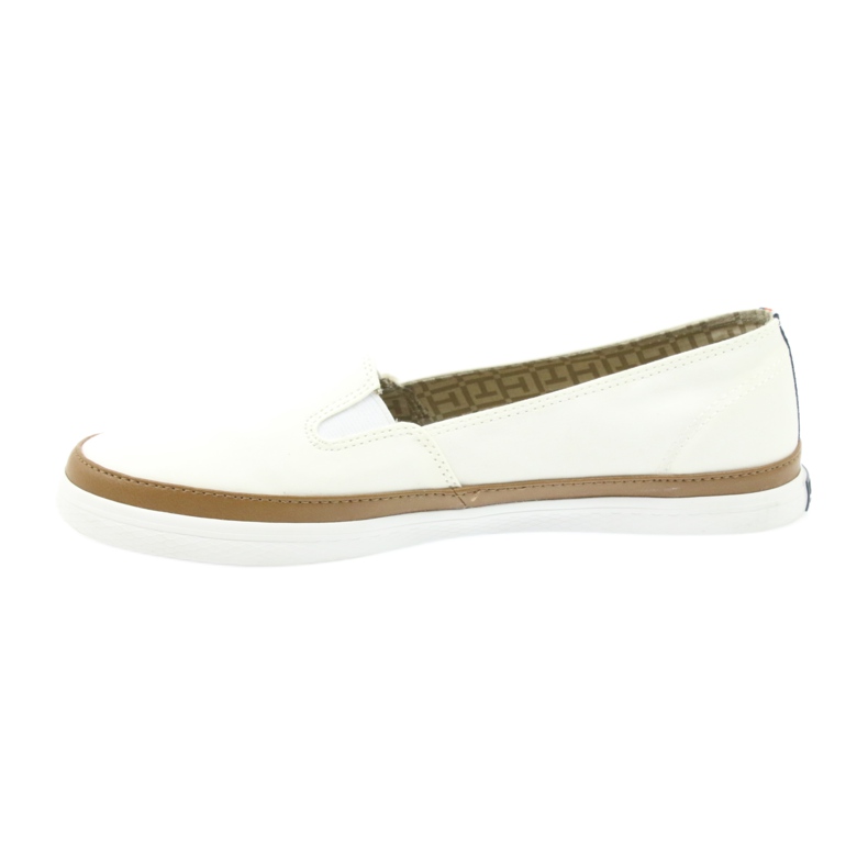 Tommy Hilfiger ICONIC KESHA SLIP ON 121 valkoinen 2