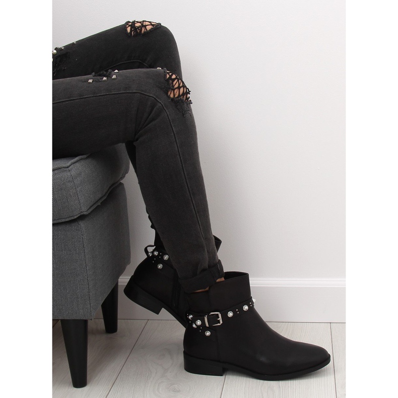 Mustat Chelsea -saappaat helmillä 8996 Musta 1