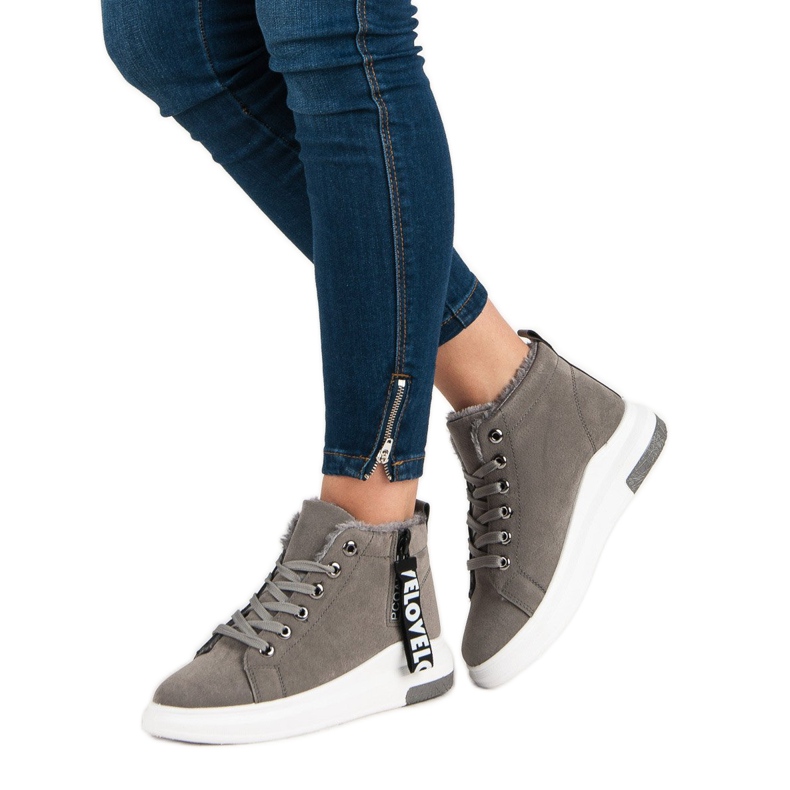 Lämpimät harmaat lenkkarit 2