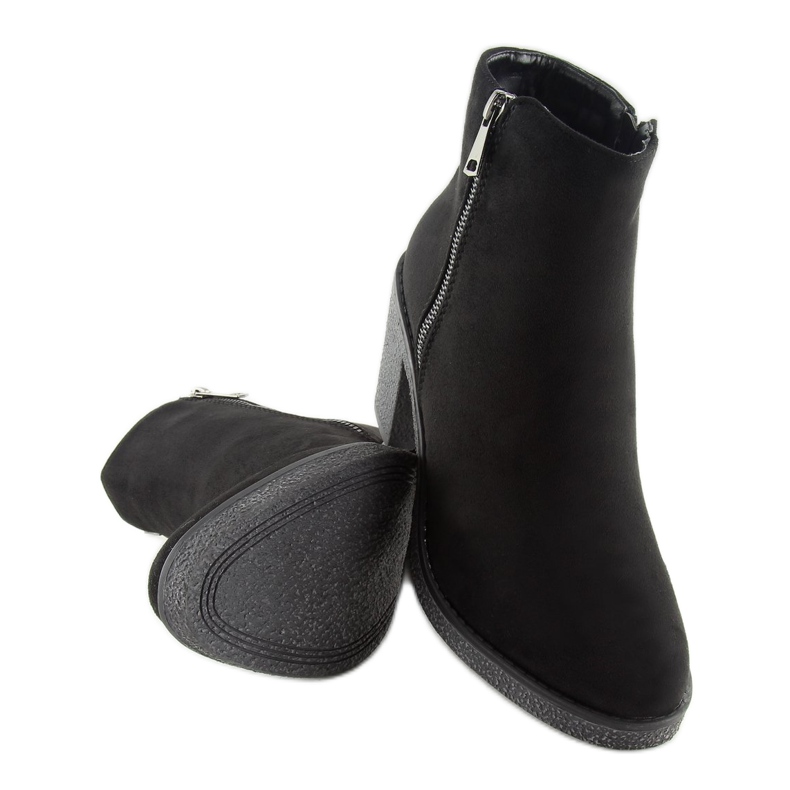 Mustat leveäkorkoiset saappaat 2013 Musta 1