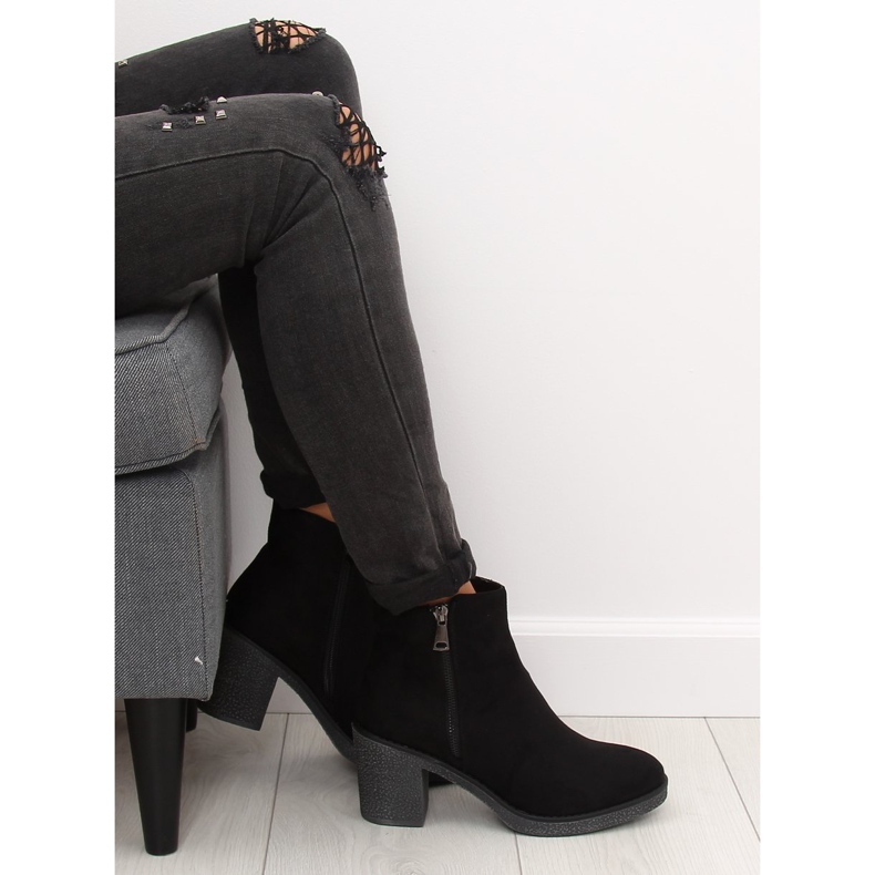 Mustat leveäkorkoiset saappaat 2013 Musta 2