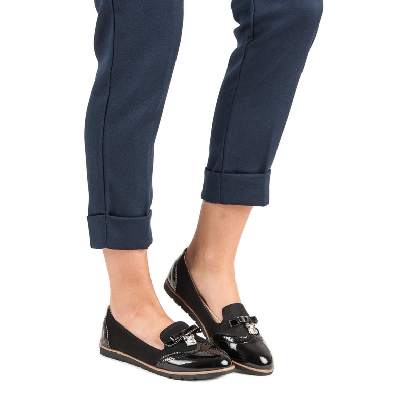 SDS Muodikkaita leivonnaisia musta 2