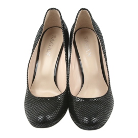 Musta Sagan 2600 pumppu 4