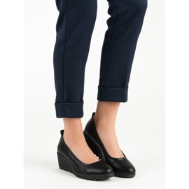 J. Star Mustat kiilapumput 2