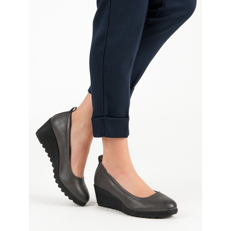 J. Star Harmaat kiilapumput 1