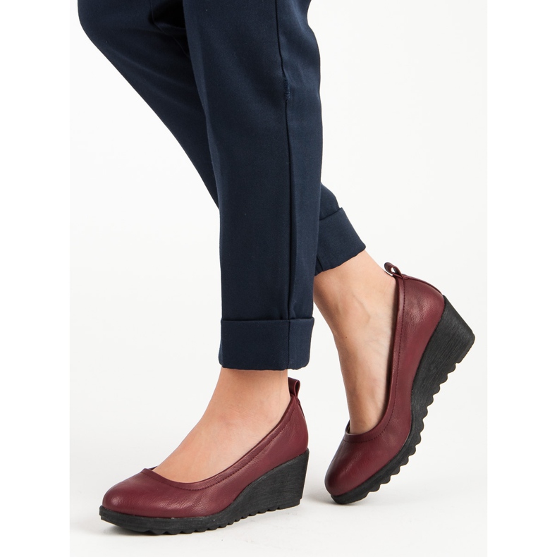 J. Star Punaiset pumput kiilassa punainen 1