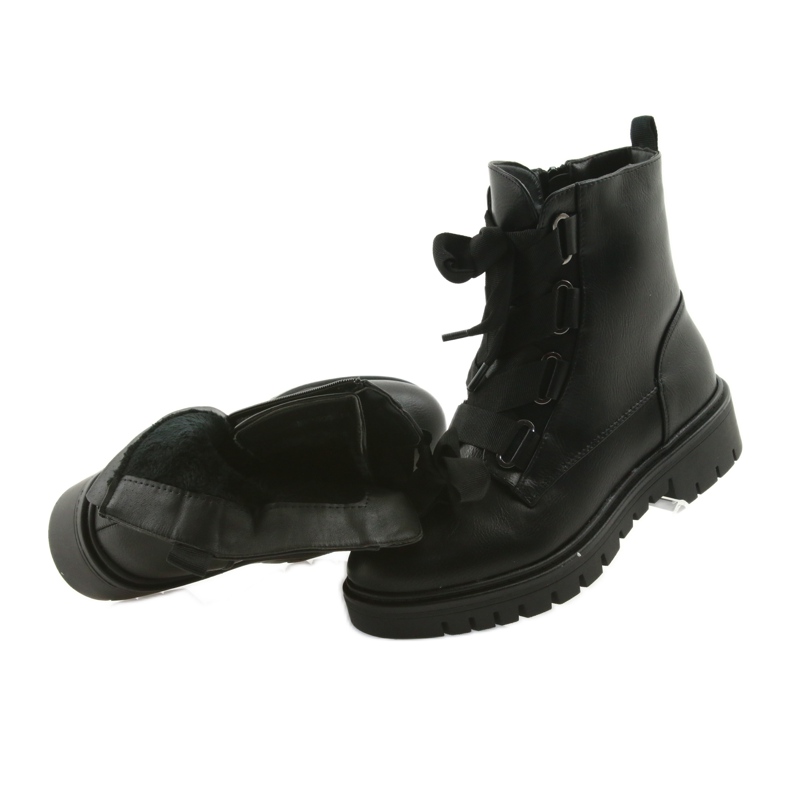 M.Daszyński Musta sidottu työntekijä Daszyński MR1809 4