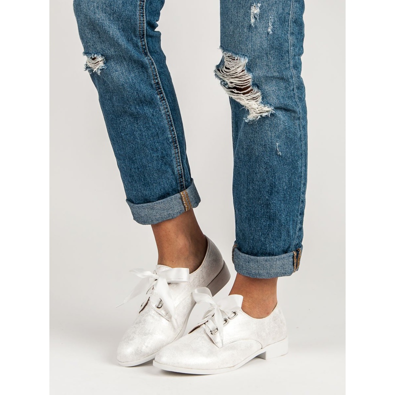 Juliet Sidottuja veljeksiä valkoinen harmaa 1