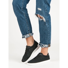 Mukavat urheilukengät musta 2