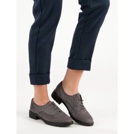 Harmaat mokkakengät 1