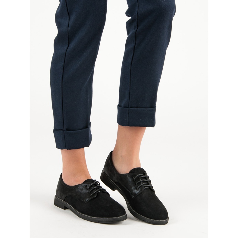 Bestelle Mustat herkut 1