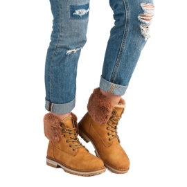 SDS Kamelinetsijät turkiksella ruskea 1