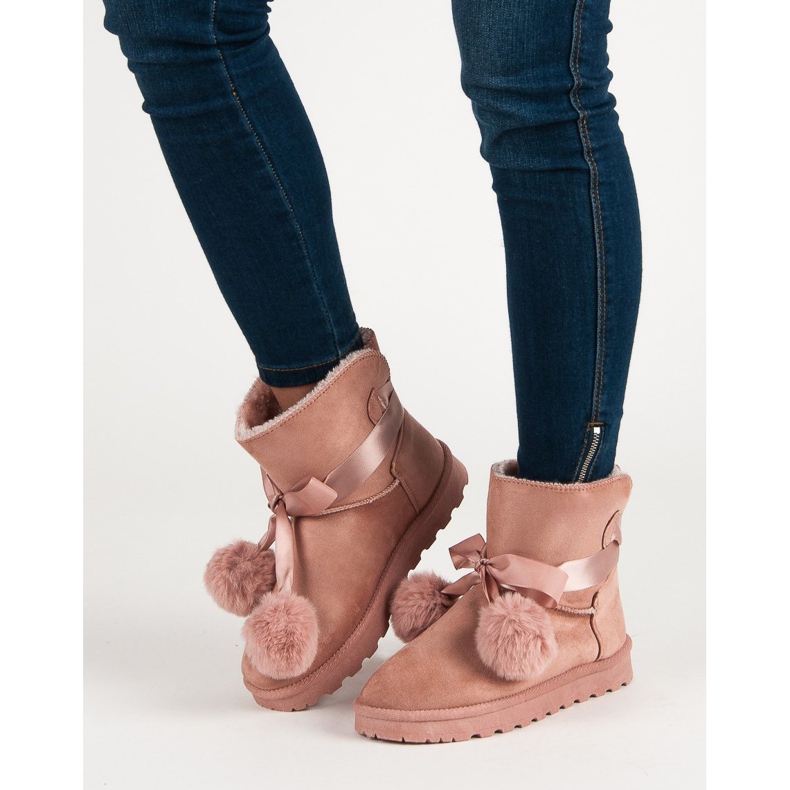 Vaaleanpunainen Mukluki Pompeilla 1