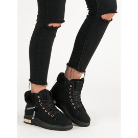 Eristetyt korkeat lenkkarit musta 2