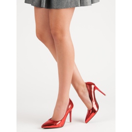 Lakatut punaiset nastat punainen 2