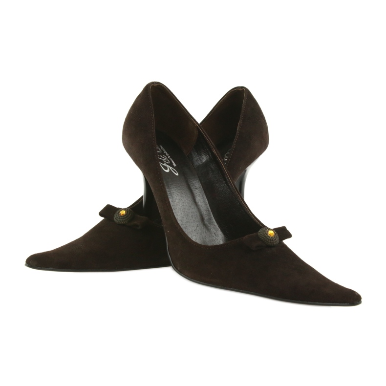 Nahkapumput ruskea 3