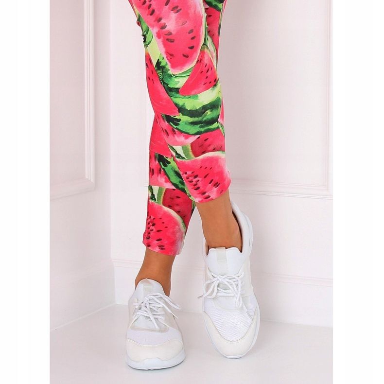 Erittäin kevyt valkoinen BY-069 Valkoiset urheilukengät 1