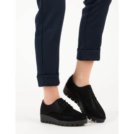 Comer Nauhakengät musta 2