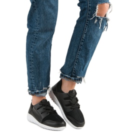 Kevyet urheilukengät musta 1