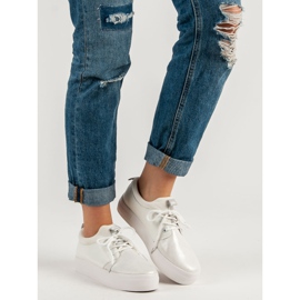 Slip-on lenkkarit valkoinen 1