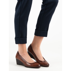 Klassiset pumput VINCEZA -kiilassa ruskea 1