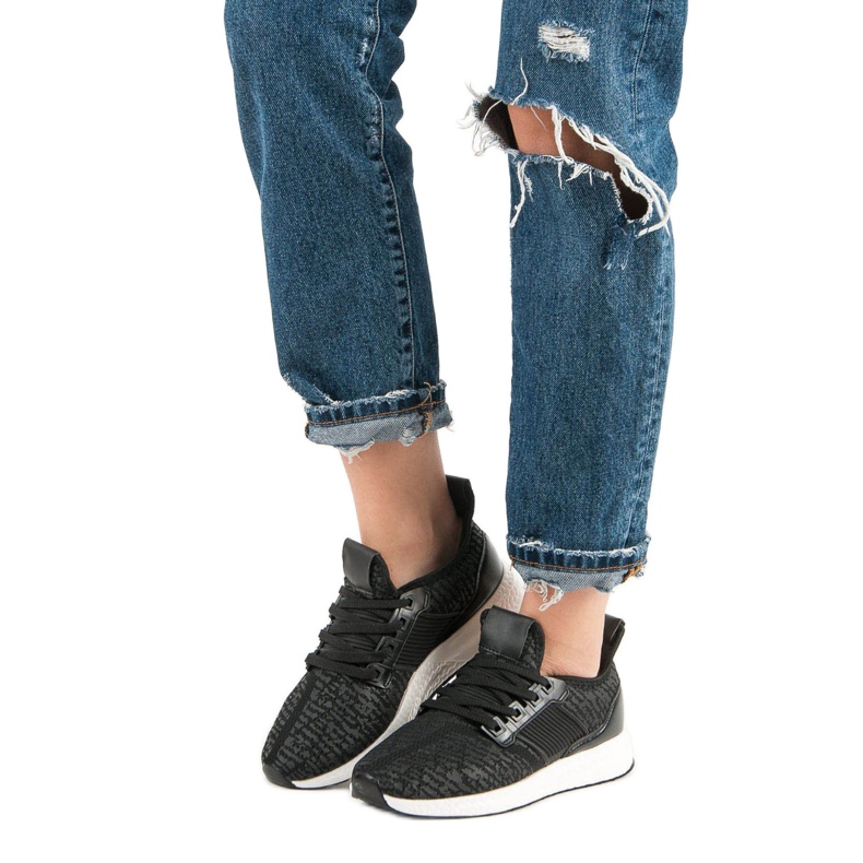 Liukastettavat urheilukengät musta 2